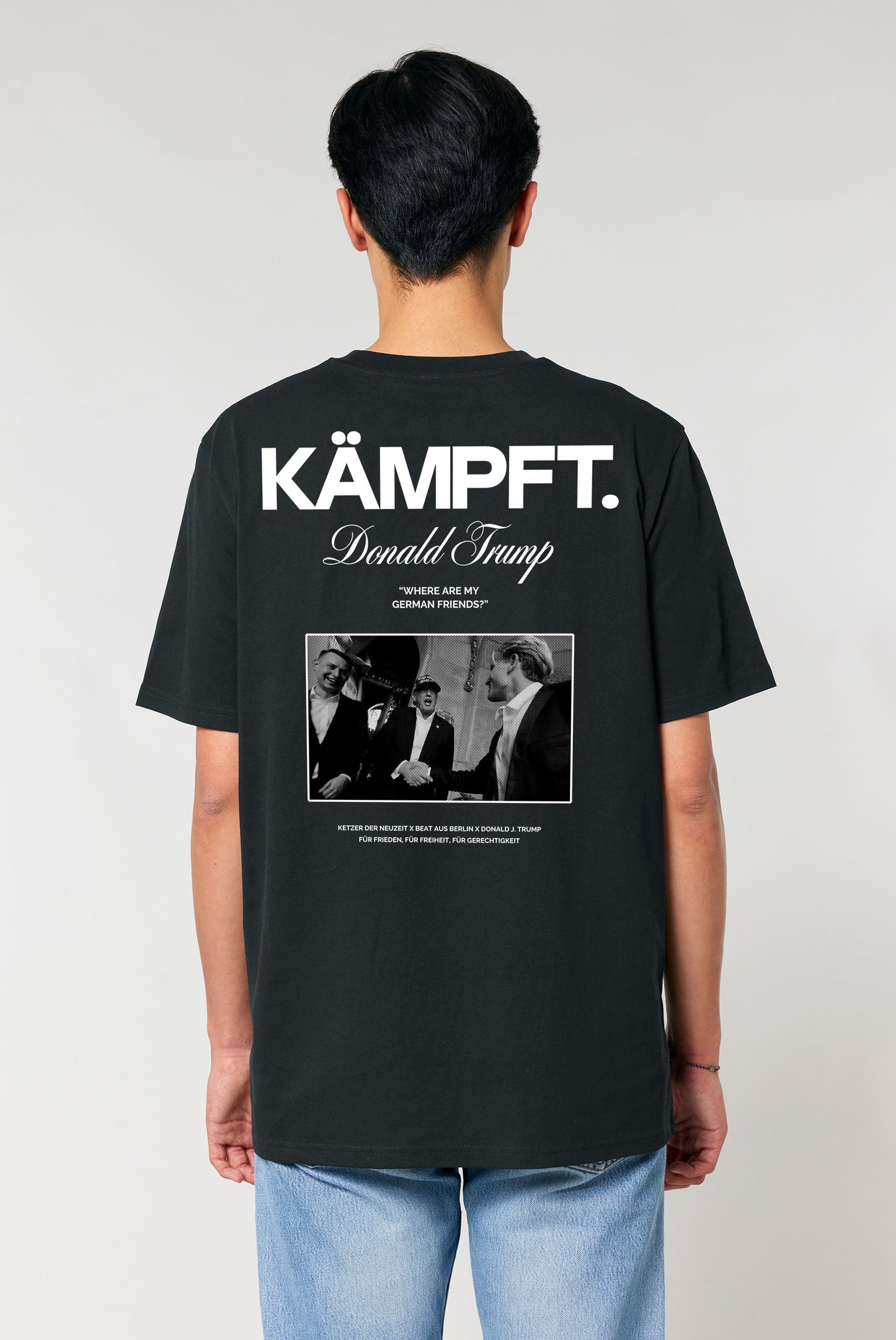 TRUMP SHIRT "KÄMPFT"